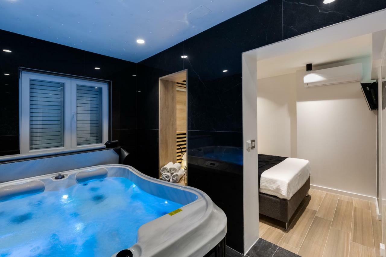 Downtown Marcius Luxury Apartment With Jacuzzi & Sauna ซาดาร์ ภายนอก รูปภาพ
