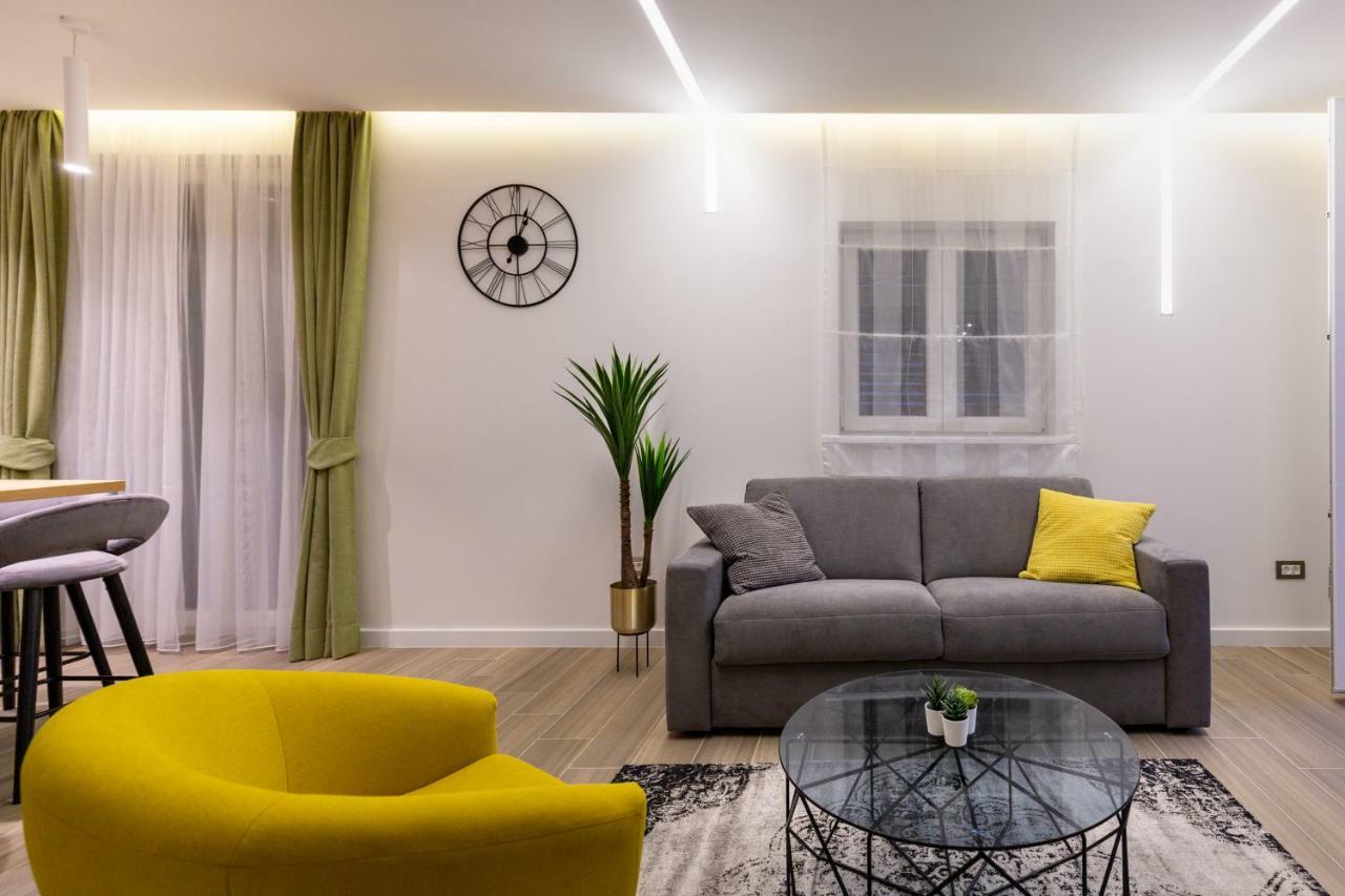 Downtown Marcius Luxury Apartment With Jacuzzi & Sauna ซาดาร์ ภายนอก รูปภาพ