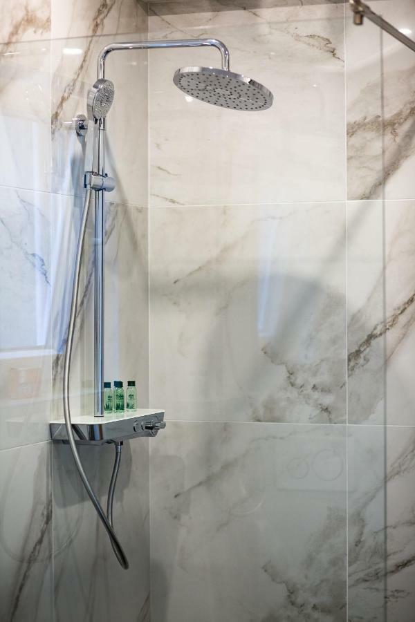 Downtown Marcius Luxury Apartment With Jacuzzi & Sauna ซาดาร์ ภายนอก รูปภาพ